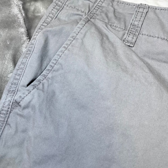 Old Navy Lived In Straight Chino Shorts Mens 32 Gray Chino Casual Outdoors - Picture 7 of 14